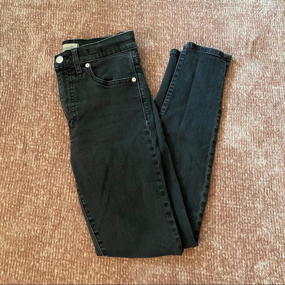 Madewell 9” mid-rise skinny jeans in Lunar wash